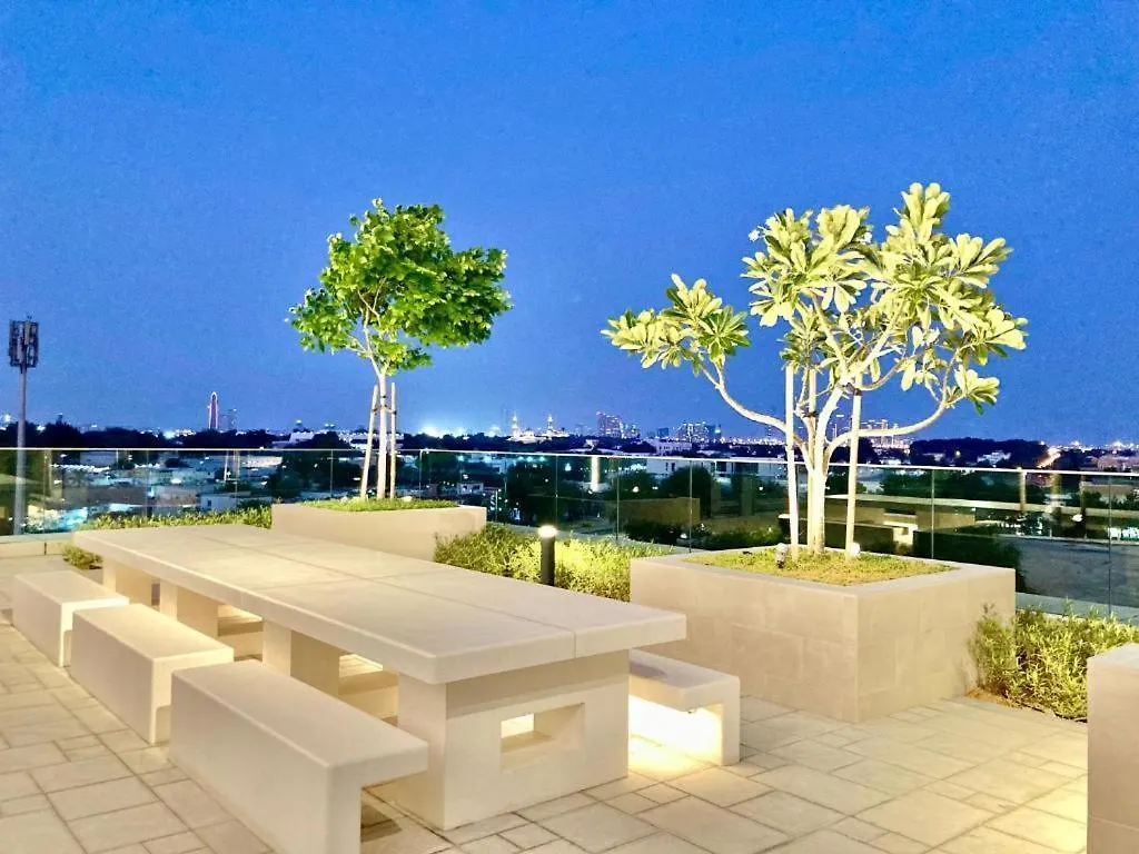 Luxurious 1-Bedroom With Skyline View In Downtown Views II Dubai Apartment